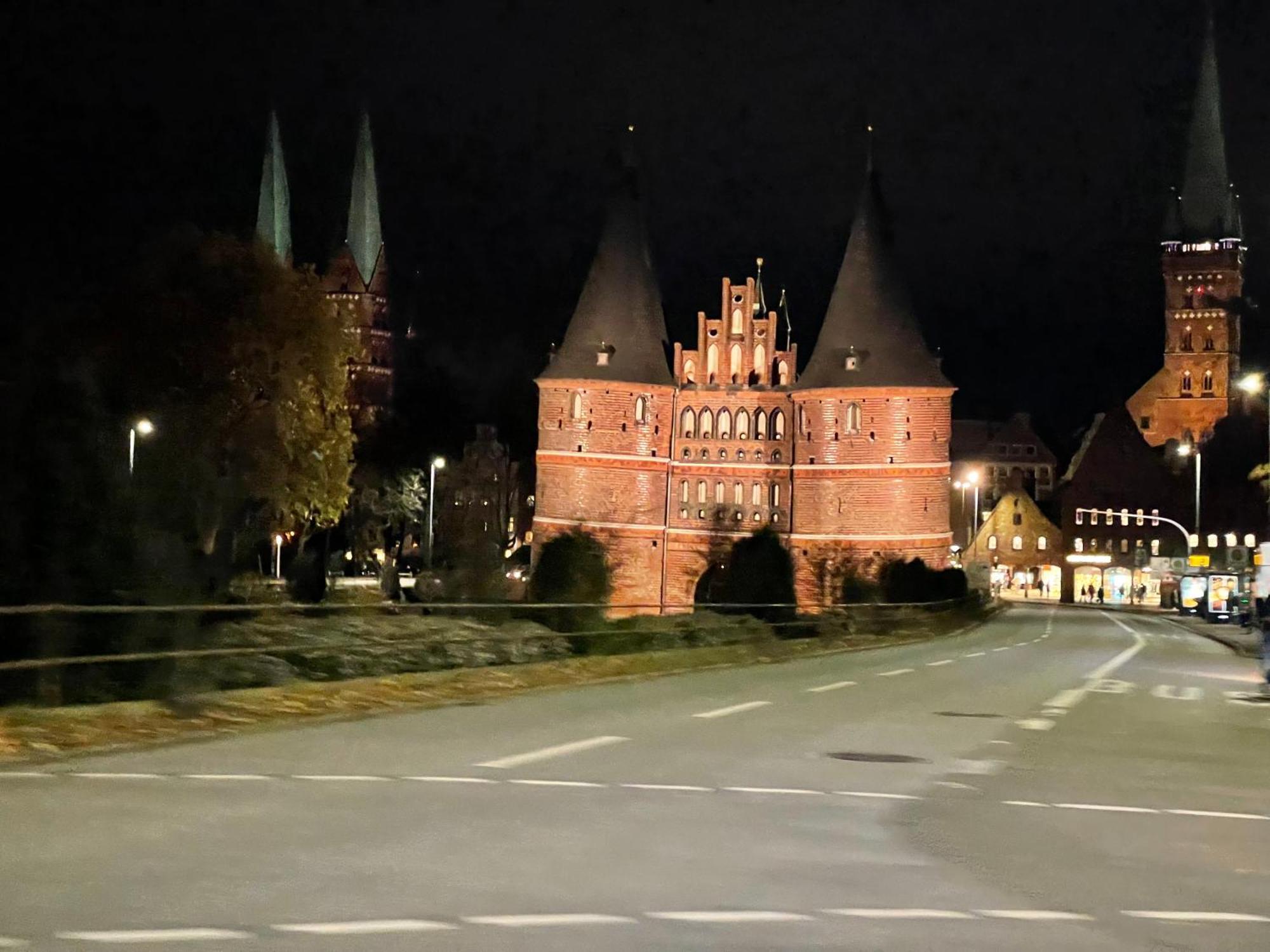 Ferienwohnung Hansezauber Luebeck Esterno foto
